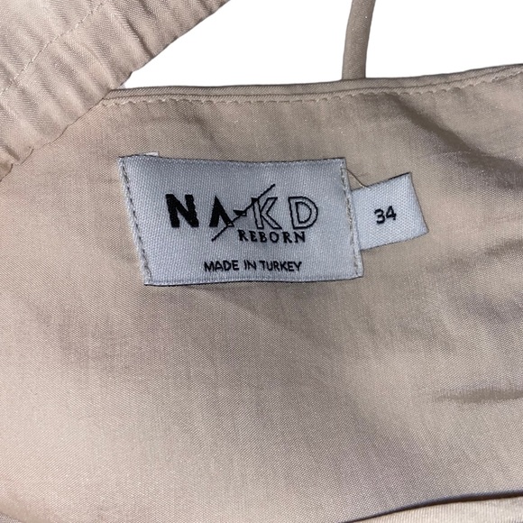 HALTERNECK FLOWY TOP IN BEIGE, TIE AROUND NECK, SIZE 34 - Picture 8 of 9